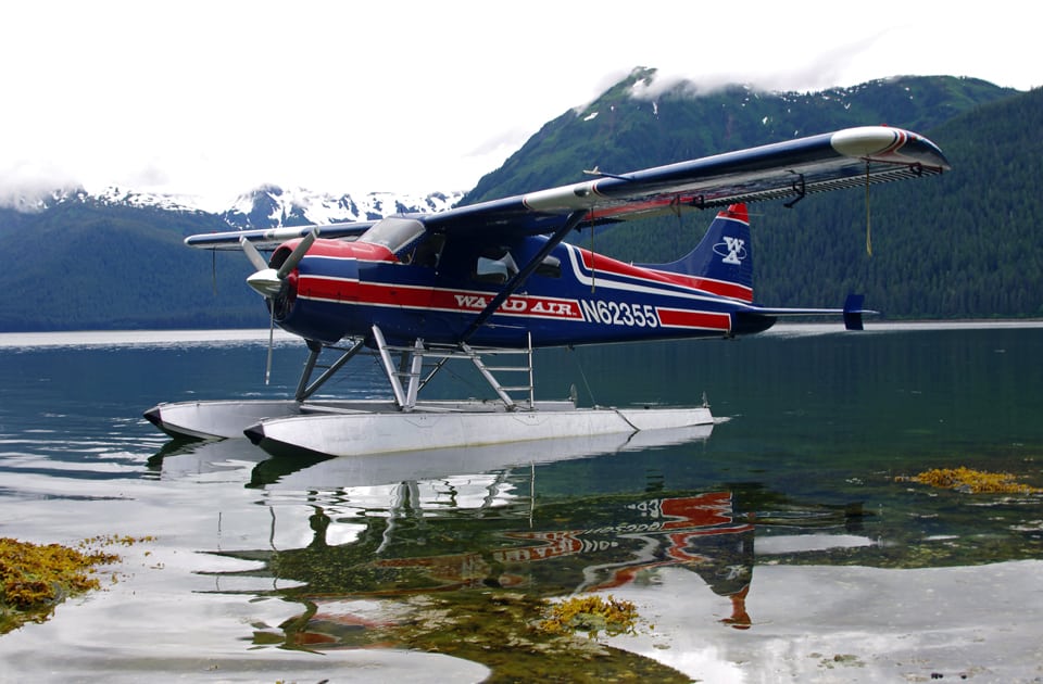 Transport mit dem Wasserflugzeug