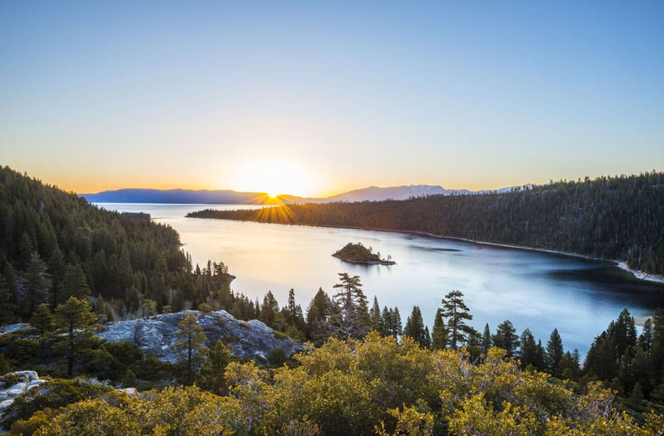 Sonnenaufgang über Lake Tahoe