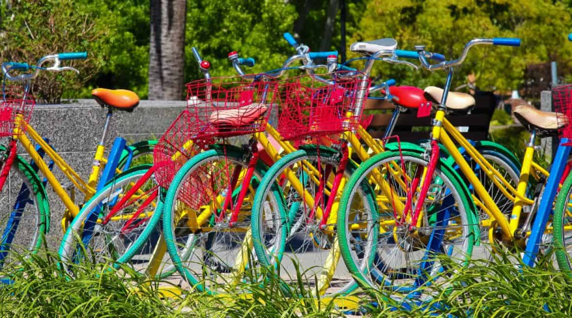 Google Fahrräder auf dem Googleplex Gelände